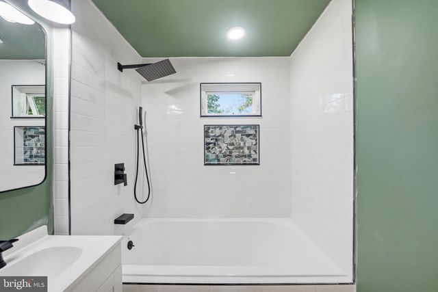 106 N LINCOLN AVE, National Park, NJ 08063