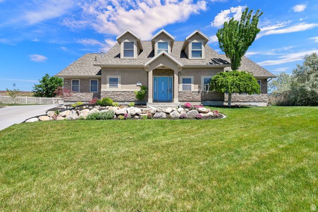 849 SAINT ANDREWS DR, Syracuse, UT 84075