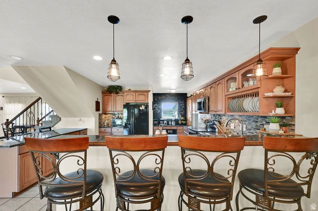 849 SAINT ANDREWS DR, Syracuse, UT 84075