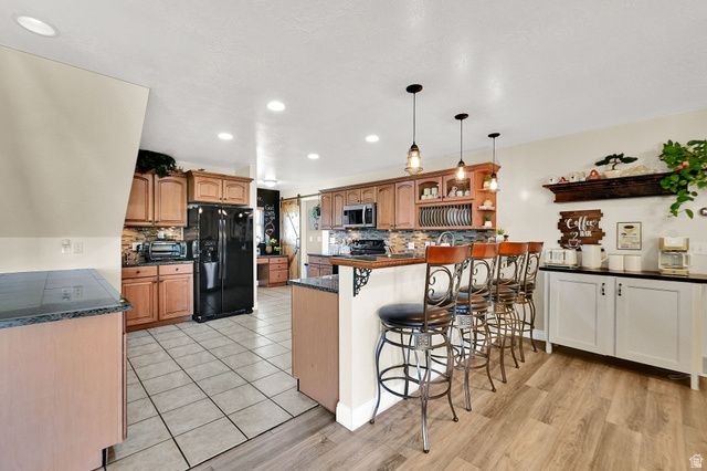 849 SAINT ANDREWS DR, Syracuse, UT 84075