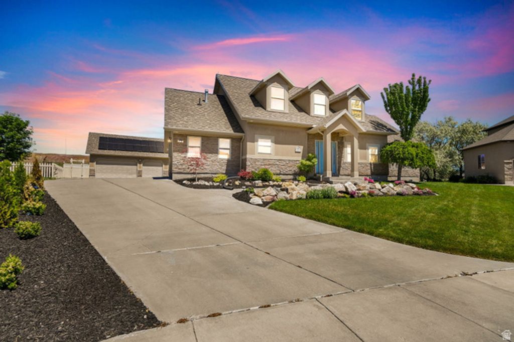 849 SAINT ANDREWS DR, Syracuse, UT 84075