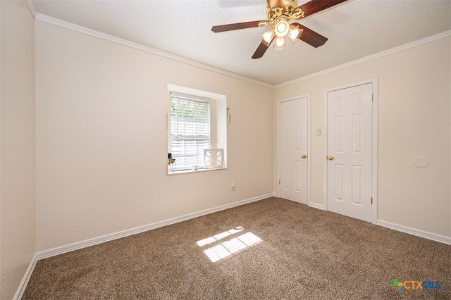 209 W Hogan Drive, Copperas Cove, TX 76522