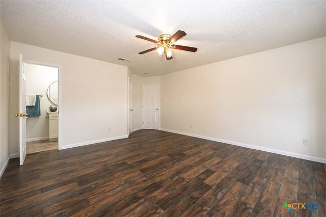 209 W Hogan Drive, Copperas Cove, TX 76522