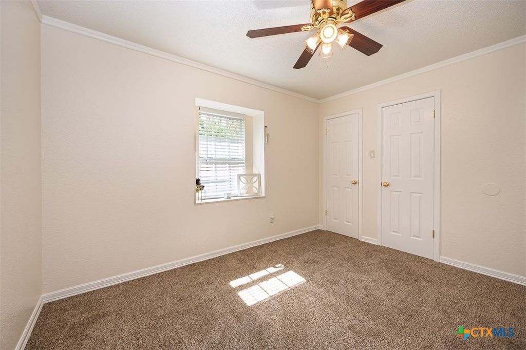 Image 18 of property listing at 209 W Hogan Drive, Copperas Cove, TX 76522