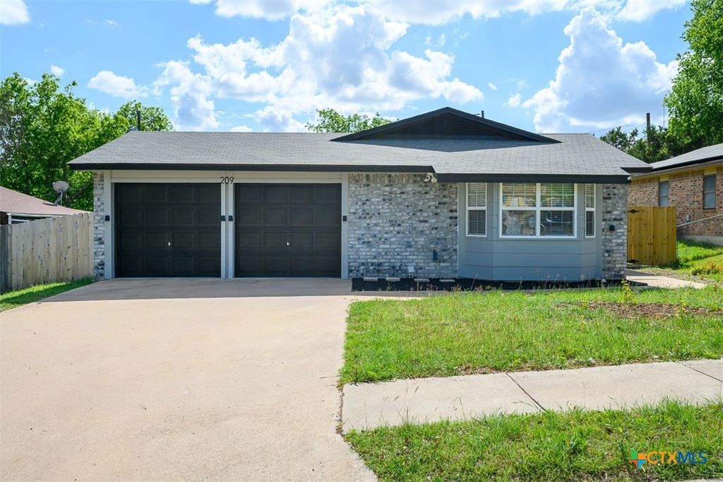 Image 24 of property listing at 209 W Hogan Drive, Copperas Cove, TX 76522