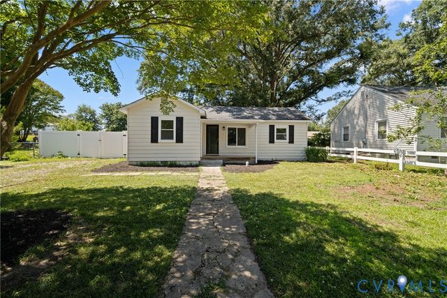 2911 Poplar St, Hopewell, VA 23860