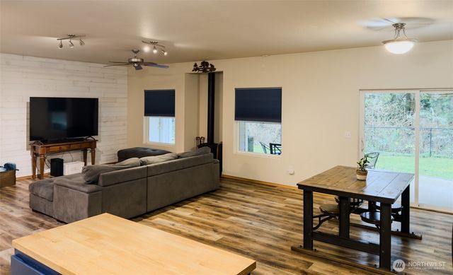 6503 NW Bondale Lane, Silverdale, WA 98383