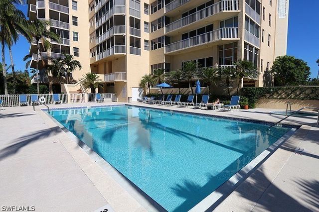 5550 Heron Point DR 504, Naples, FL 34108
