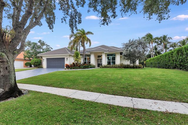 3317 Embassy Drive, West Palm Beach, FL 33401