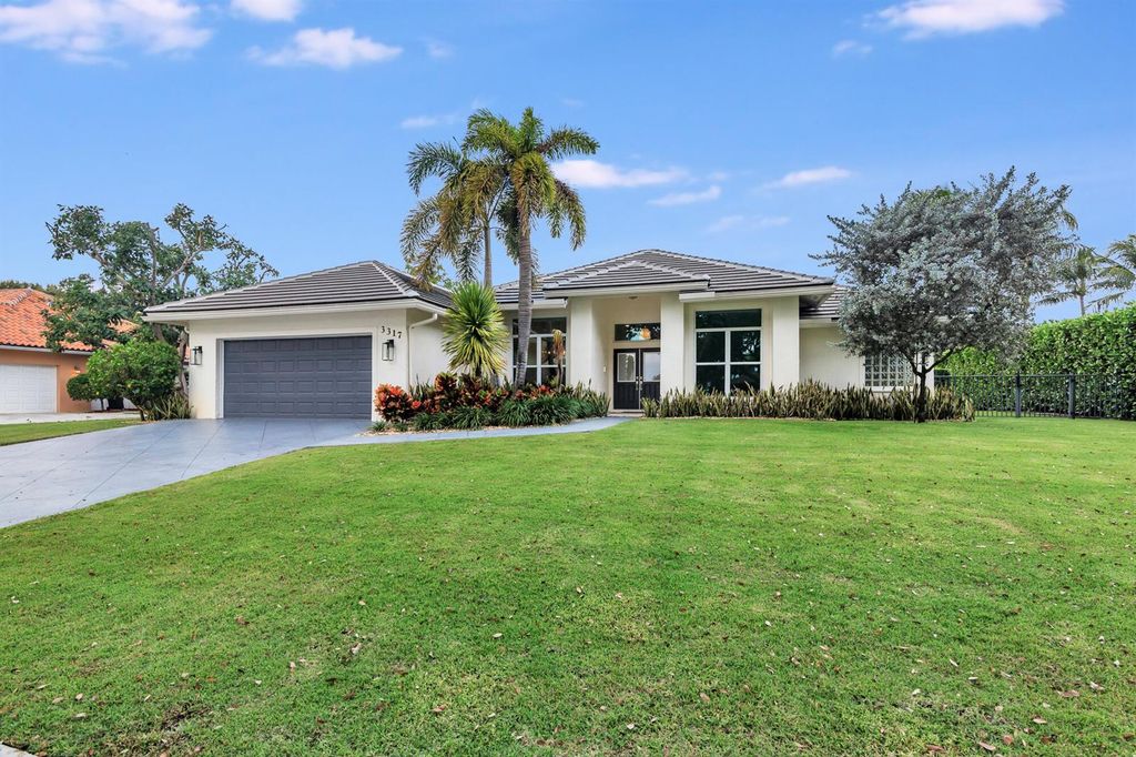 3317 Embassy Drive, West Palm Beach, FL 33401