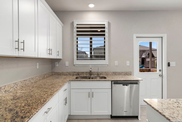 10322 Lady Bird, San Antonio, TX 78252