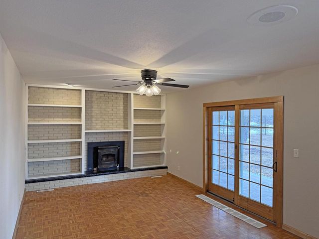 3098 HEISE ROAD, Omro, WI 54963