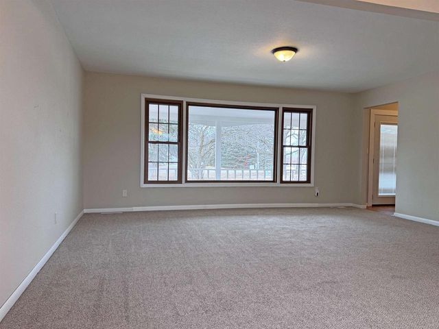 3098 HEISE ROAD, Omro, WI 54963