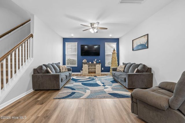 466 Eden Drive SW, Supply, NC 28462