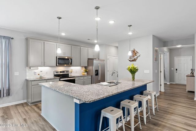 466 Eden Drive SW, Supply, NC 28462