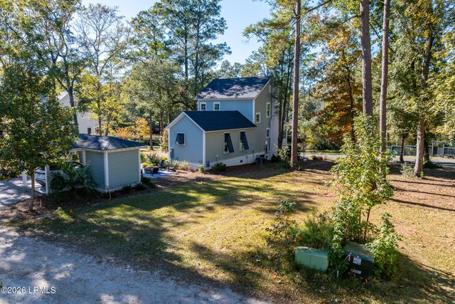 5 Old Bethel, Beaufort, SC 29906