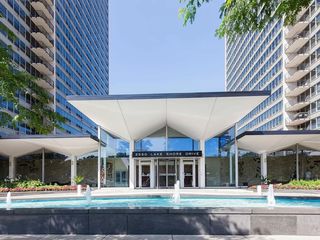 3550 N Lake Shore Drive 1814, Chicago, IL 60657