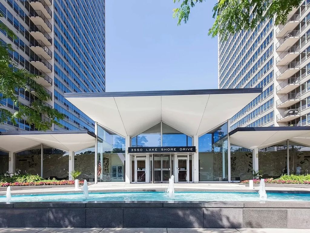 3550 N Lake Shore Drive 1814, Chicago, IL 60657