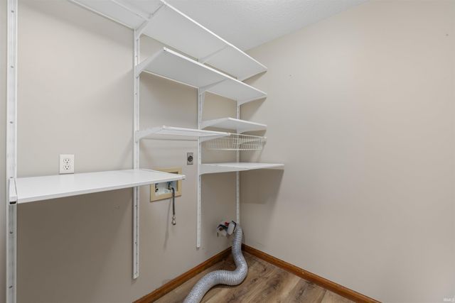 10833 Mill Lake Cove, Fort Wayne, IN 46845