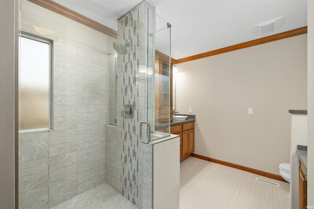 10833 Mill Lake Cove, Fort Wayne, IN 46845