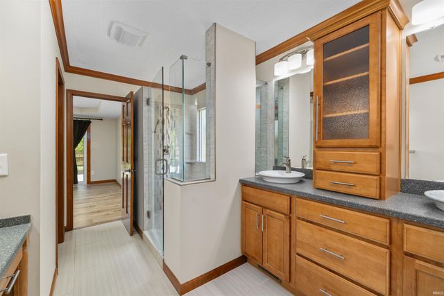 10833 Mill Lake Cove, Fort Wayne, IN 46845