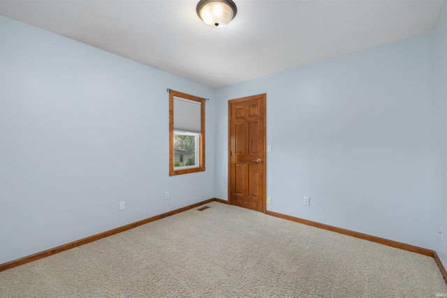 10833 Mill Lake Cove, Fort Wayne, IN 46845
