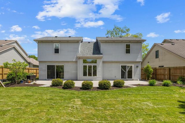 10833 Mill Lake Cove, Fort Wayne, IN 46845