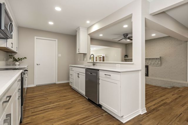 10419 Royalwood Drive, Dallas, TX 75238