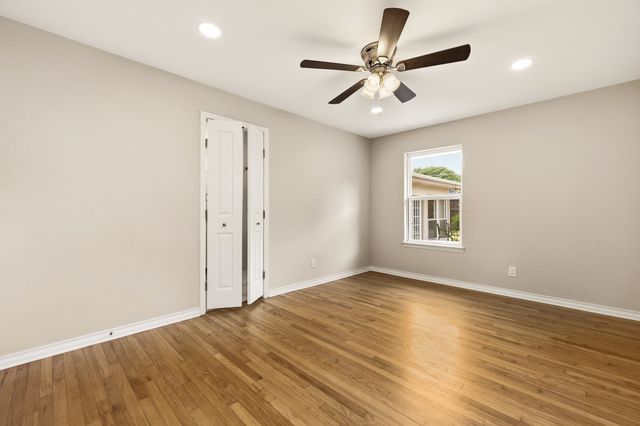 10419 Royalwood Drive, Dallas, TX 75238
