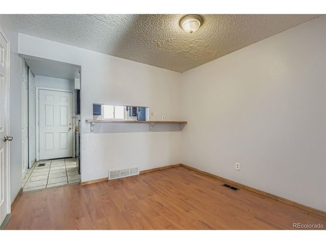 2244 S Jasper Way B, Aurora, CO 80013