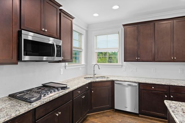 8010 Northwest Meadows Drive, Stokesdale, NC 27357