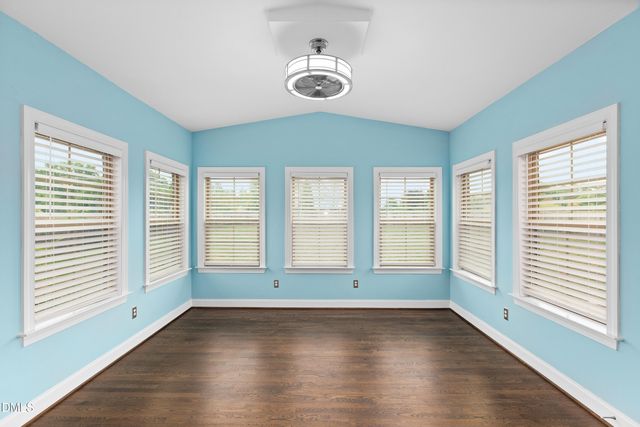 8010 Northwest Meadows Drive, Stokesdale, NC 27357