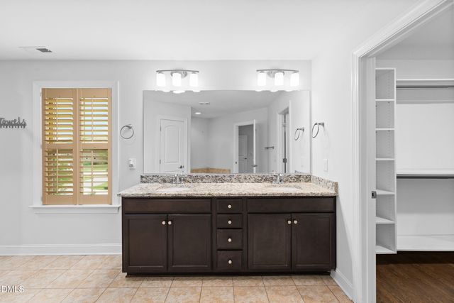 8010 Northwest Meadows Drive, Stokesdale, NC 27357
