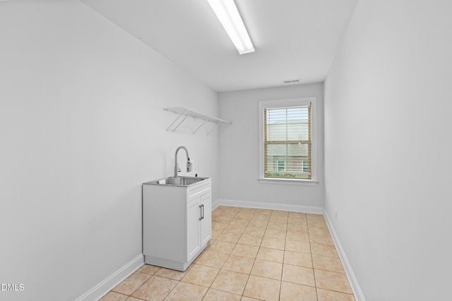 8010 Northwest Meadows Drive, Stokesdale, NC 27357