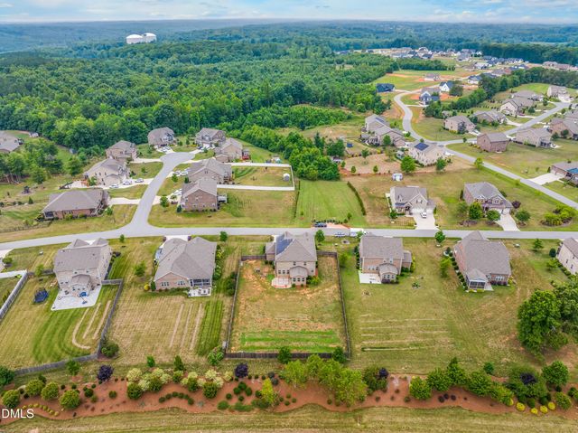 8010 Northwest Meadows Drive, Stokesdale, NC 27357