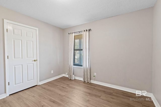 5366 E Scanlan Way, Satsuma, AL 36572