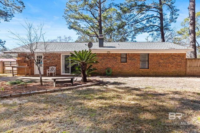 5366 E Scanlan Way, Satsuma, AL 36572