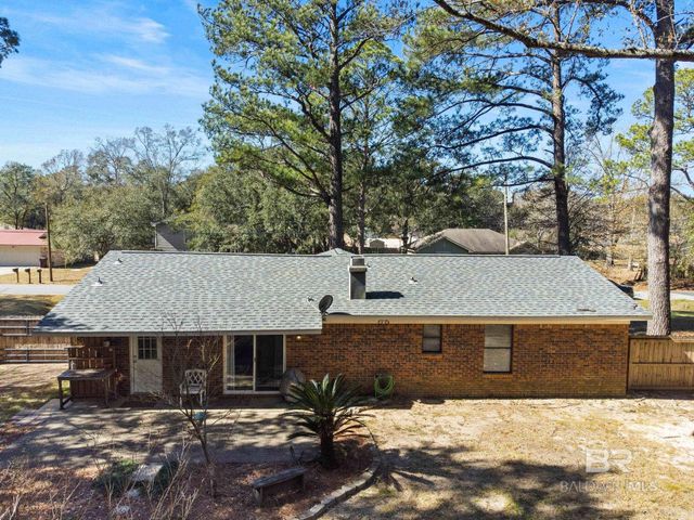 5366 E Scanlan Way, Satsuma, AL 36572
