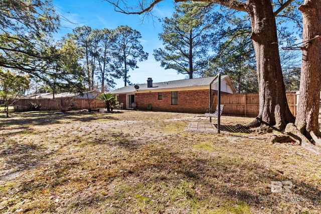 5366 E Scanlan Way, Satsuma, AL 36572