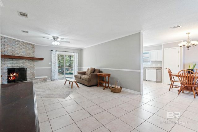 5366 E Scanlan Way, Satsuma, AL 36572