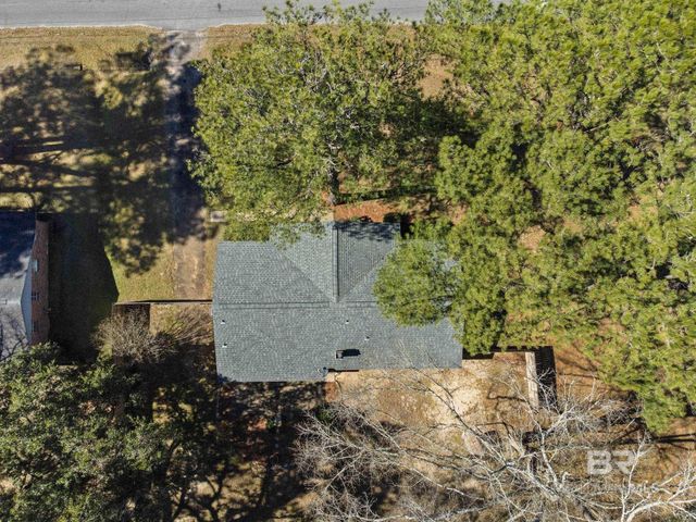 5366 E Scanlan Way, Satsuma, AL 36572