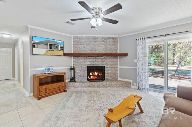 5366 E Scanlan Way, Satsuma, AL 36572