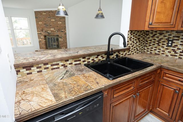 22 Durbin Place, Durham, NC 27705