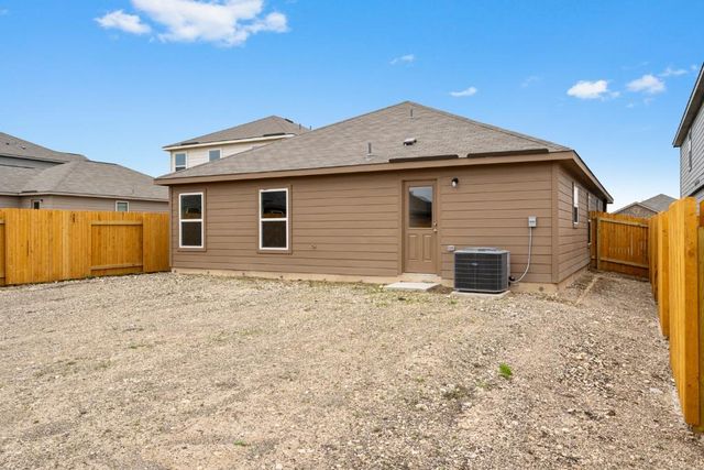 205 Allington CIR, Jarrell, TX 76537