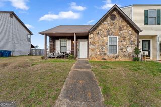 8260 Canyon Forge Drive, Riverdale, GA 30274