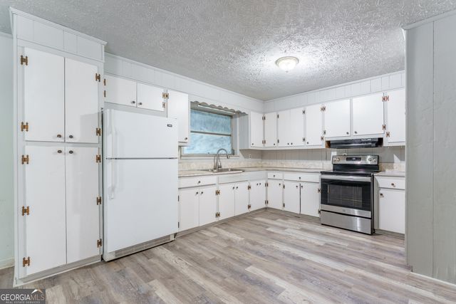 4918 Old Cornelia Highway, Lula, GA 30554