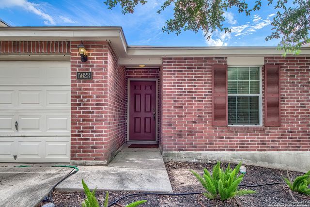5623 Red Canyon, San Antonio, TX 78252