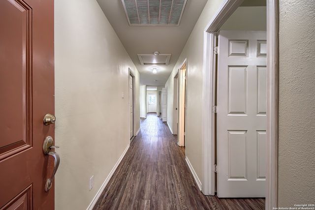 5623 Red Canyon, San Antonio, TX 78252