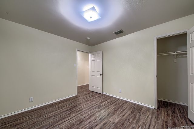 5623 Red Canyon, San Antonio, TX 78252