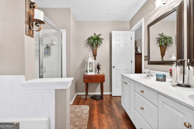 904 Pointers Way, Lawrenceville, GA 30043